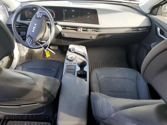 2022 Kia EV6 Wind with VIN KNDC3DLC4N5066112, listed as a Copart auction lot 78668074 with 68,483 mi miles and Salvage Title. Bid and sale history available at carsss.com. Image 8.