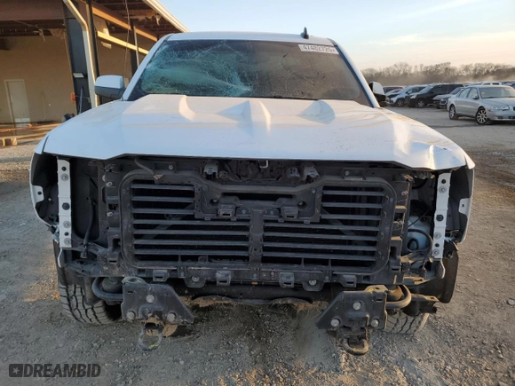 2018 Chevrolet Silverado 1500 LT with VIN 3GCUKREC8JG192476, listed as a Copart auction lot 47482725 with 118,092 mi miles and Salvage Title. Bid and sale history available at carsss.com. Image 5.