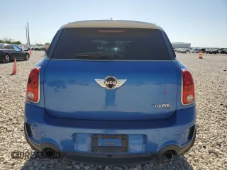 2011 MINI Countryman S with VIN WMWZC5C54BWL53955, listed as a Copart auction lot 52187405 with 124,470 mi miles and Salvage Title. Bid and sale history available at DreamBid. Image 6.