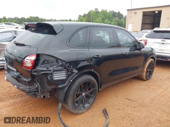 2014 Porsche Cayenne с VIN WP1AA2A28ELA93500, выставлен на аукционе IAAI как лот 42269929 с пробегом 143 528 миль миль и . История ставок и продаж доступна на DreamBid. Изображение 4.