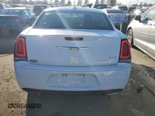 2018 Chrysler 300 Touring L with VIN 2C3CCAAG6JH301993, listed as a Copart auction lot 77683273 with 24,626 mi miles and Salvage Title. Bid and sale history available at carsss.com. Image 6.