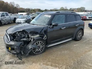 2017 MINI Countryman Cooper S with VIN WMZYT3C35H3B66139, listed as a Copart auction lot 80742504 with 134,555 mi miles and Salvage Title. Bid and sale history available at carsss.com. Image 1.