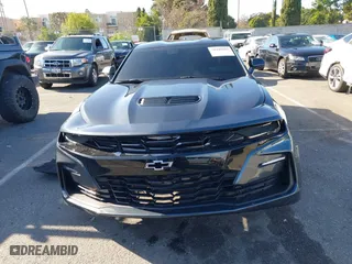 2019 Chevrolet Camaro 2SS with VIN 1G1FH1R74K0127242, listed as a IAAI auction lot 38446883 with 1 mi miles. Bid and sale history available at carsss.com. Image 12.