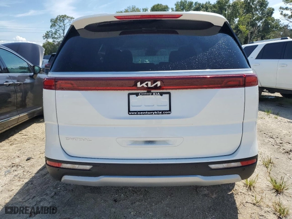 2024 Kia Carnival LX with VIN KNDNB4H38R6340061, listed as a Copart auction lot 71289804 with 6,145 mi miles and Salvage Title. Bid and sale history available at carsss.com. Image 6.