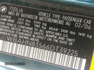 2006 BMW 7 Series 750Li with VIN WBAHN83566DT39225, listed as a IAAI auction lot 42034604 with 191,085 mi miles. Bid and sale history available at carsss.com. Image 9.
