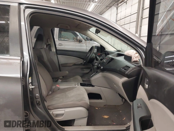 2014 Honda CR-V LX with VIN 2HKRM3H36EH530799, listed as a IAAI auction lot 41558422 with 155,763 mi miles. Bid and sale history available at carsss.com. Image 5.