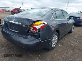 2009 Nissan Altima SL with VIN 1N4AL21E09N541749, listed as a IAAI auction lot 41951307 with 129,378 mi miles and . Bid and sale history available at DreamBid. Image 4.