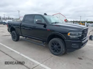 2019 Ram 2500 Laramie with VIN 3C6UR5FJ6KG574757, listed as a IAAI auction lot 41808297 with 33,981 mi miles. Bid and sale history available at carsss.com. Image 1.