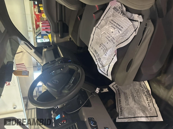2017 Ford F-150 XL with VIN 1FTEX1E84HKE25601, listed as a IAAI auction lot 42737670 with 215,196 mi miles and . Bid and sale history available at DreamBid. Image 23.