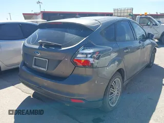 2012 Ford Focus SE with VIN 1FAHP3K21CL108392, listed as a IAAI auction lot 42223310 with 199,964 mi miles and . Bid and sale history available at carsss.com. Image 4.