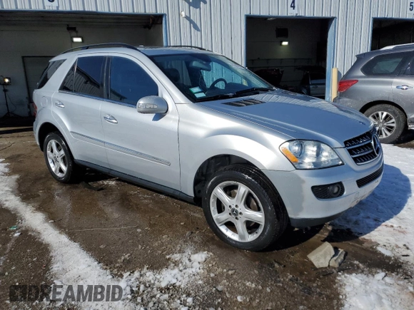 2008 Mercedes-Benz M 320 CDI with VIN 4JGBB22E98A387057, listed as a Copart auction lot 45343965 with 123,908 mi miles and Salvage Title. Bid and sale history available at carsss.com. Image 4.