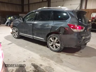 2014 Nissan Pathfinder SV with VIN 5N1AR2MM9EC678959, listed as a IAAI auction lot 41390134 with 120,085 mi miles. Bid and sale history available at carsss.com. Image 3.