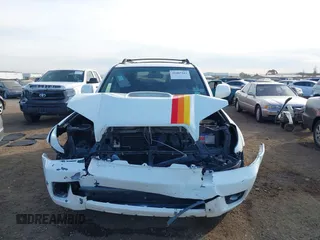2006 Toyota 4Runner SR5 with VIN JTEZU14R960076802, listed as a IAAI auction lot 41407101 with 204,746 mi miles and . Bid and sale history available at DreamBid. Image 12.