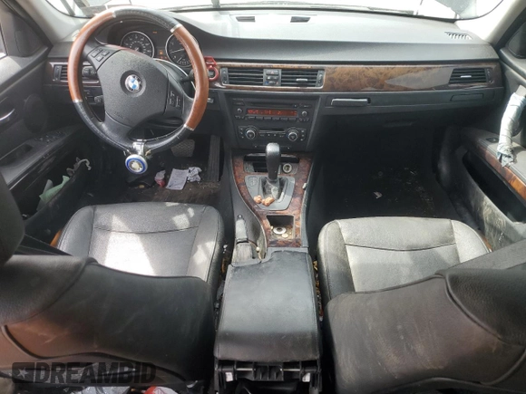 2007 BMW 3 Series 328i with VIN WBAVA33537KX76713, listed as a Copart auction lot 53056835 with 86,423 mi miles and Salvage title. Bid and sale history available at DreamBid. Image 8.