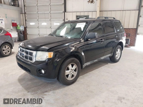 2012 Ford Escape XLT z VIN 1FMCU0DG1CKB57081, wystawiony jako IAAI lot #42611031 z przebiegiem 287 122 mil mil oraz . Historia ofert i sprzedaży dostępna na DreamBid. Obrazek 2.