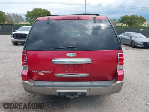2004 Ford Expedition Eddie Bauer z VIN 1FMPU17L04LA25831, wystawiony jako IAAI lot #41888552 z przebiegiem 201 801 mil mil oraz . Historia ofert i sprzedaży dostępna na DreamBid. Obrazek 16.