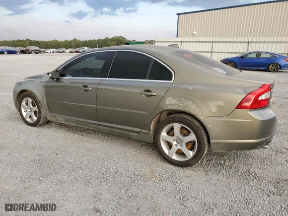 2009 Volvo S80 I6 Turbo with VIN YV1AH992791105741, listed as a Copart auction lot 74719224 with 135,203 mi miles and Salvage Title. Bid and sale history available at carsss.com. Image 2.