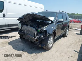 2011 Ford Escape XLT с VIN 1FMCU9DG4BKA98868, выставлен на аукционе IAAI как лот 42580210 с пробегом Не указан миль и . История ставок и продаж доступна на DreamBid. Изображение 19.