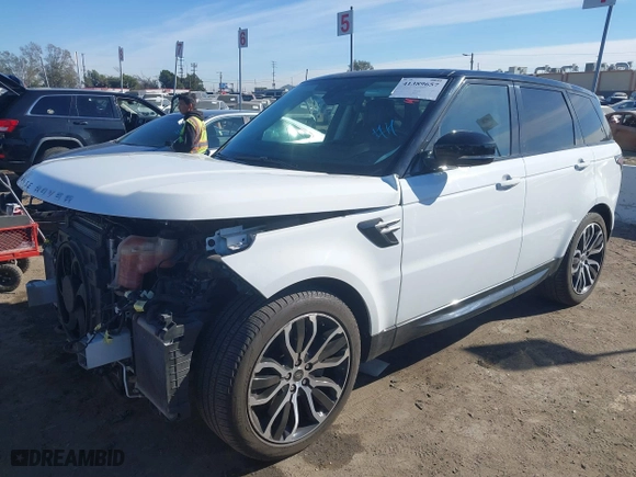 2019 Land Rover Range Rover Sport HSE with VIN SALWR2RV5KA816430, listed as a IAAI auction lot 41389657 with 56,179 mi miles. Bid and sale history available at carsss.com. Image 18.
