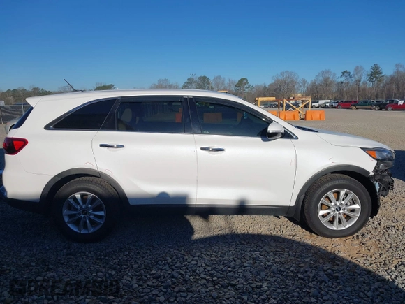 2020 Kia Sorento LX with VIN 5XYPG4A34LG623985, listed as a IAAI auction lot 41672235 with 54,614 mi miles. Bid and sale history available at carsss.com. Image 14.