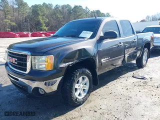 2011 GMC Sierra 1500 SLE with VIN 3GTP1VE06BG207203, listed as a IAAI auction lot 41495972 with 151,239 mi miles. Bid and sale history available at carsss.com. Image 17.