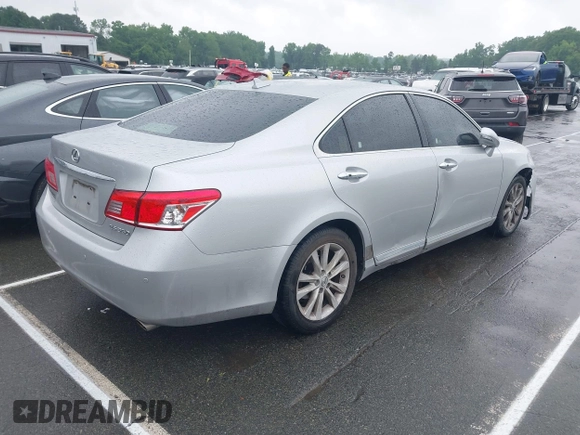 2011 Lexus ES 330 with VIN JTHBK1EG1B2432780, listed as a IAAI auction lot 42112856 with 206,301 mi miles and . Bid and sale history available at DreamBid. Image 4.