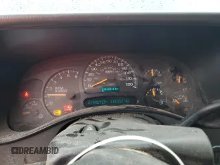 2005 Chevrolet Silverado 1500HD LT z VIN 1GCGK13UX5F820751, wystawiony jako Copart lot #57656495 z przebiegiem 246 321 mil mil oraz Czysty tytuł • Clean title. Historia ofert i sprzedaży dostępna na DreamBid. Obrazek 9.