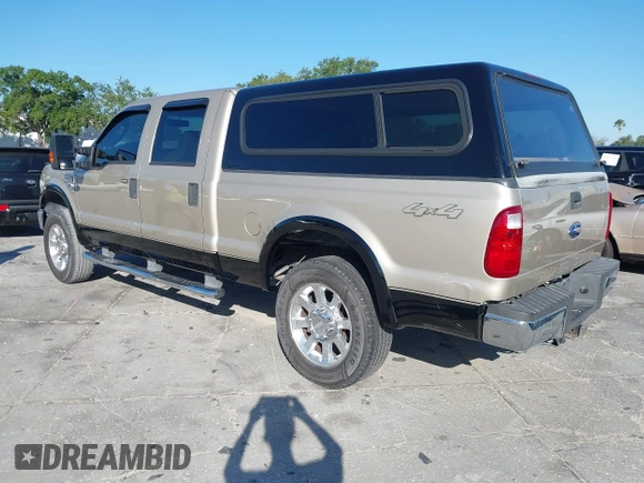 2008 Ford Super Duty F-250 SRW XL with VIN 1FTSW21598EC86992, listed as a IAAI auction lot 42024716 with 195,828 mi miles. Bid and sale history available at carsss.com. Image 3.