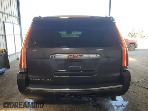2015 GMC Yukon XL Denali with VIN 1GKS2JKJ1FR615647, listed as a Copart auction lot 67737263 with 183,728 mi miles and Salvage Title. Bid and sale history available at carsss.com. Image 6.