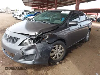 2010 Toyota Corolla z VIN JTDBU4EE7AJ071149, wystawiony jako IAAI lot #41818917 z przebiegiem 105 923 mil mil oraz . Historia ofert i sprzedaży dostępna na DreamBid. Obrazek 17.