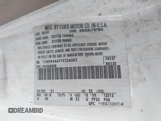 2001 Ford Mustang Deluxe с VIN 1FAFP44471F226003, выставлен на аукционе IAAI как лот 42079409 с пробегом 145 021 миль миль и . История ставок и продаж доступна на DreamBid. Изображение 9.