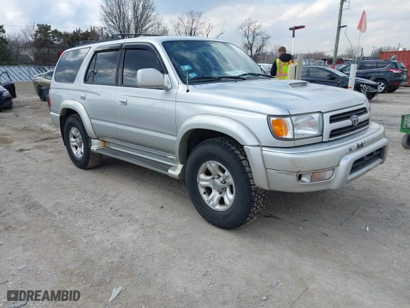 2001 Toyota 4Runner SR5 with VIN JT3HN86R610354474, listed as a IAAI auction lot 41873100 with 340,628 mi miles. Bid and sale history available at carsss.com. Image 1.