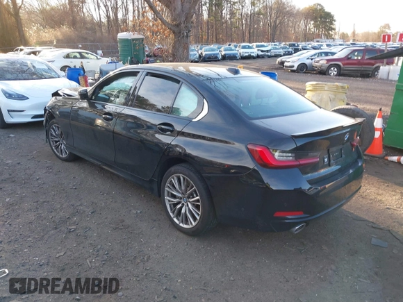 2024 BMW 3 Series 330i xDrive with VIN 3MW89FF03R8E61986, listed as a IAAI auction lot 41737806 with 10,566 mi miles. Bid and sale history available at carsss.com. Image 3.