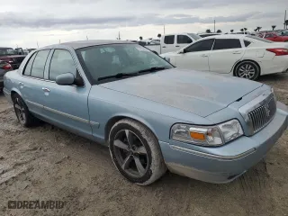 2006 Mercury Grand Marquis GS with VIN 2MEFM74V36X613929, listed as a Copart auction lot 74785984 with 0 mi miles and Non Repairable. Bid and sale history available at carsss.com. Image 4.