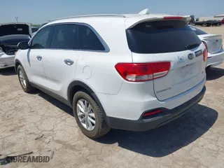 2016 Kia Sorento LX with VIN 5XYPG4A3XGG028712, listed as a IAAI auction lot 42013222 with 112,736 mi miles. Bid and sale history available at carsss.com. Image 3.