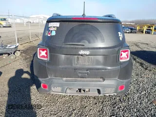 2018 Jeep Renegade Limited with VIN ZACCJBDB4JPH33777, listed as a IAAI auction lot 41675549 with 121,791 mi miles and . Bid and sale history available at DreamBid. Image 17.