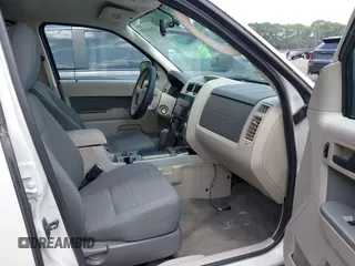 2009 Ford Escape Hybrid with VIN 1FMCU49359KA49066, listed as a IAAI auction lot 42419259 with 199,722 mi miles and . Bid and sale history available at DreamBid. Image 5.