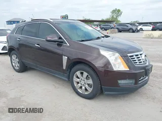2015 Cadillac SRX Luxury Collection z VIN 3GYFNBE35FS597538, wystawiony jako IAAI lot #42056002 z przebiegiem 49 483 mil mil oraz . Historia ofert i sprzedaży dostępna na DreamBid. Obrazek 1.