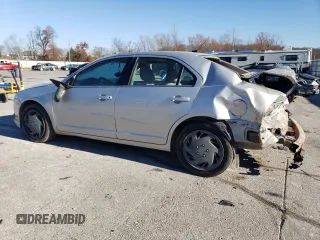 2010 Ford Fusion SE with VIN 3FAHP0HA5AR335550, listed as a Copart auction lot 49615935 with 243,934 mi miles and Non Repairable. Bid and sale history available at DreamBid. Image 2.