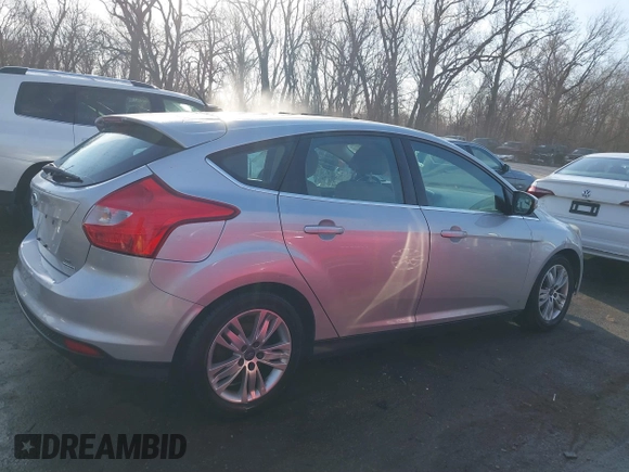 2012 Ford Focus SEL with VIN 1FAHP3M22CL413512, listed as a IAAI auction lot 41758125 with 161,857 mi miles. Bid and sale history available at carsss.com. Image 13.
