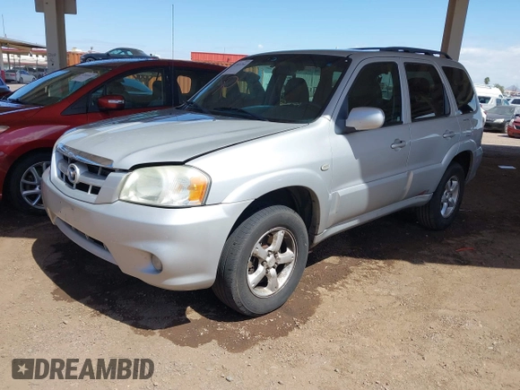 2005 Mazda Tribute S with VIN 4F2YZ06155KM61960, listed as a IAAI auction lot 42069266 with 192,284 mi miles and . Bid and sale history available at carsss.com. Image 2.