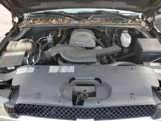 2004 Chevrolet Avalanche Z71 with VIN 3GNEK12TX4G246057, listed as a Copart auction lot 69157534 with 116,382 mi miles and Non Repairable. Bid and sale history available at DreamBid. Image 11.