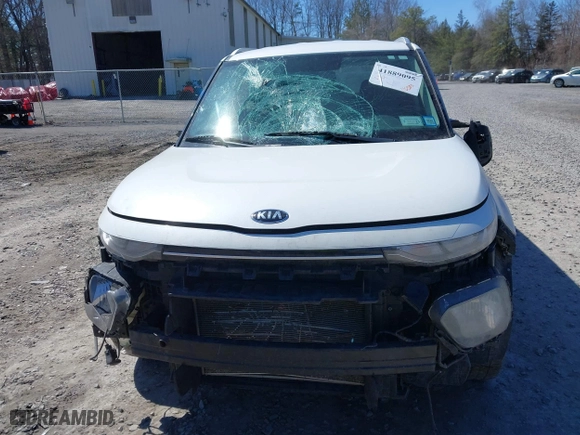 2020 Kia Soul LX with VIN KNDJ23AU8L7003306, listed as a IAAI auction lot 41889095 with 116,389 mi miles. Bid and sale history available at carsss.com. Image 12.