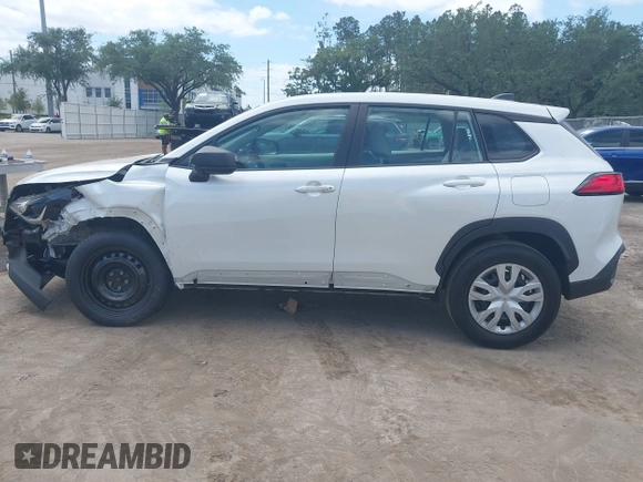 2022 Toyota Corolla Cross L with VIN 7MUAAAAGXNV019426, listed as a IAAI auction lot 42169842 with 46,185 mi miles and . Bid and sale history available at DreamBid. Image 14.