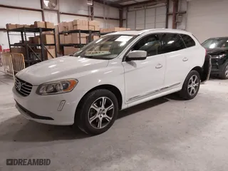 2015 Volvo XC60 T6 with VIN YV4902RK7F2650820, listed as a IAAI auction lot 41281699 with 98,688 mi miles. Bid and sale history available at carsss.com. Image 17.