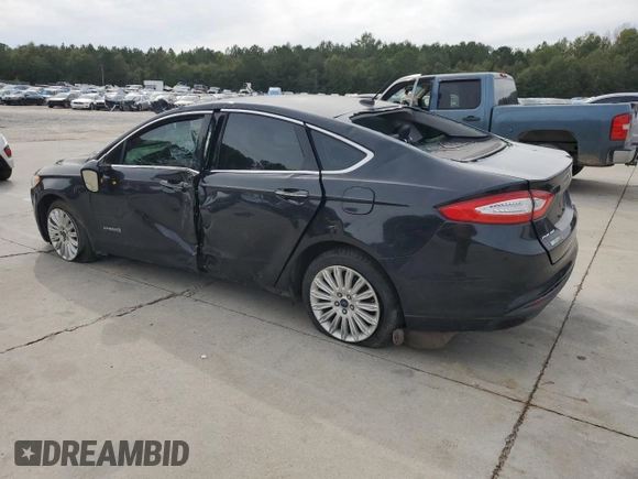 2015 Ford Fusion SE Hybrid with VIN 3FA6P0LU2FR310637, listed as a Copart auction lot 75388924 with 259,077 mi miles and Salvage title. Bid and sale history available at DreamBid. Image 2.