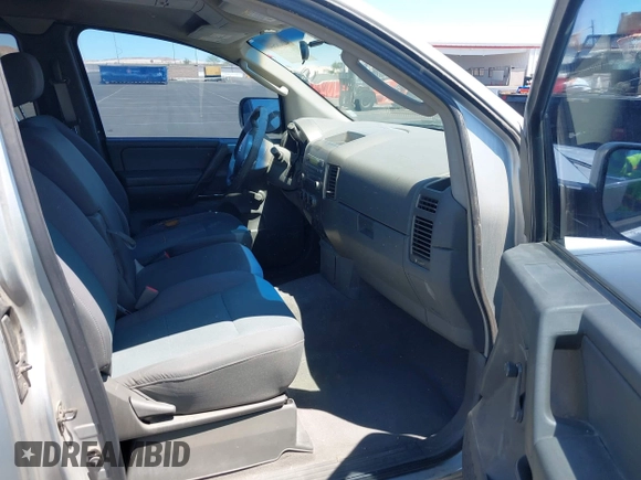 2006 Nissan Titan SE with VIN 1N6AA06A86N549620, listed as a IAAI auction lot 42828514 with 218,400 mi miles and . Bid and sale history available at DreamBid. Image 5.
