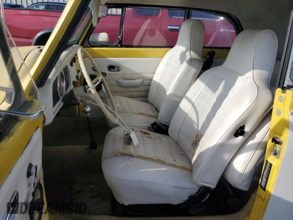 1971 Volkswagen Beetle with VIN 1512437629, listed as a Copart auction lot 42044394 with 4,786 mi miles and Salvage Title. Bid and sale history available at DreamBid. Image 7.
