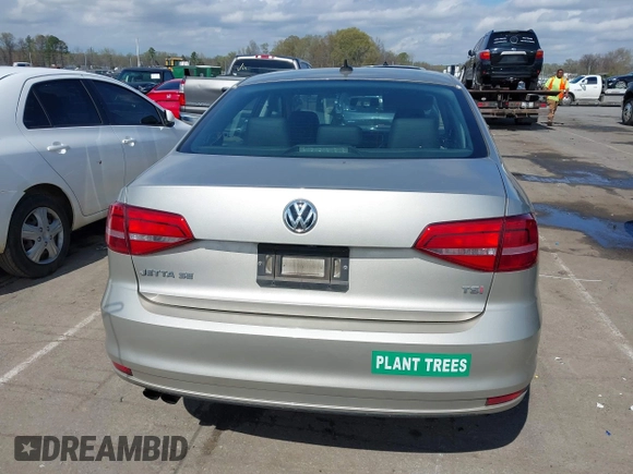 2015 Volkswagen Jetta Sedan 1.8T SE w/Connectivity with VIN 3VWD07AJ6FM229576, listed as a IAAI auction lot 41879446 with 89,792 mi miles. Bid and sale history available at carsss.com. Image 15.