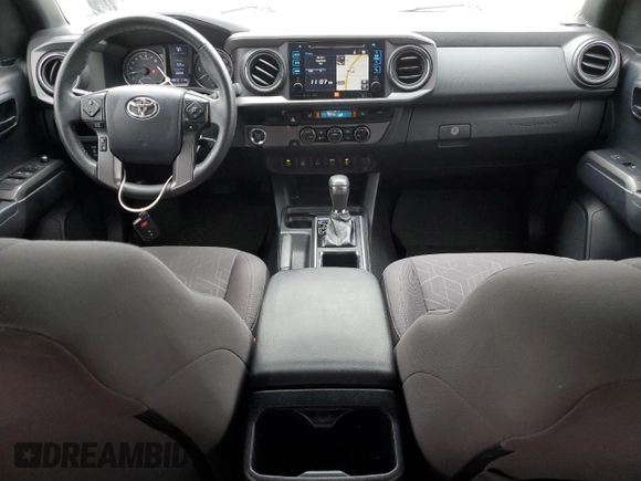 2017 Toyota Tacoma SR5 z VIN 3TMAZ5CNXHM048452, wystawiony jako Copart lot #52996785 z przebiegiem 71 588 mil mil oraz Szkoda całkowita • Salvage title. Historia ofert i sprzedaży dostępna na DreamBid. Obrazek 8.